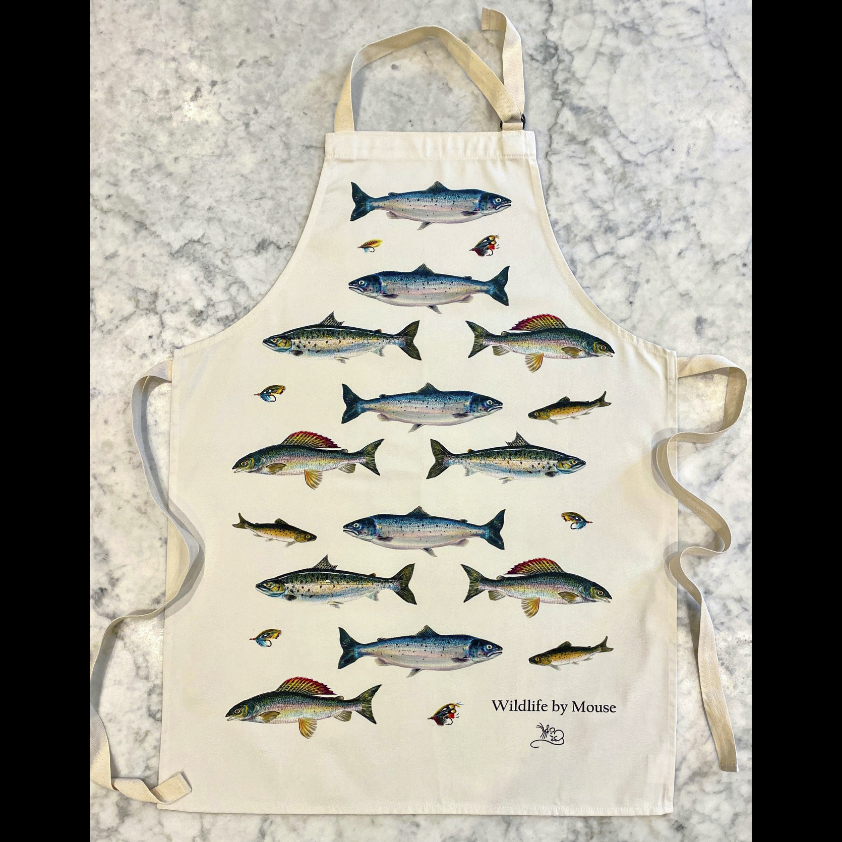 Game fish apron made from organic cotton