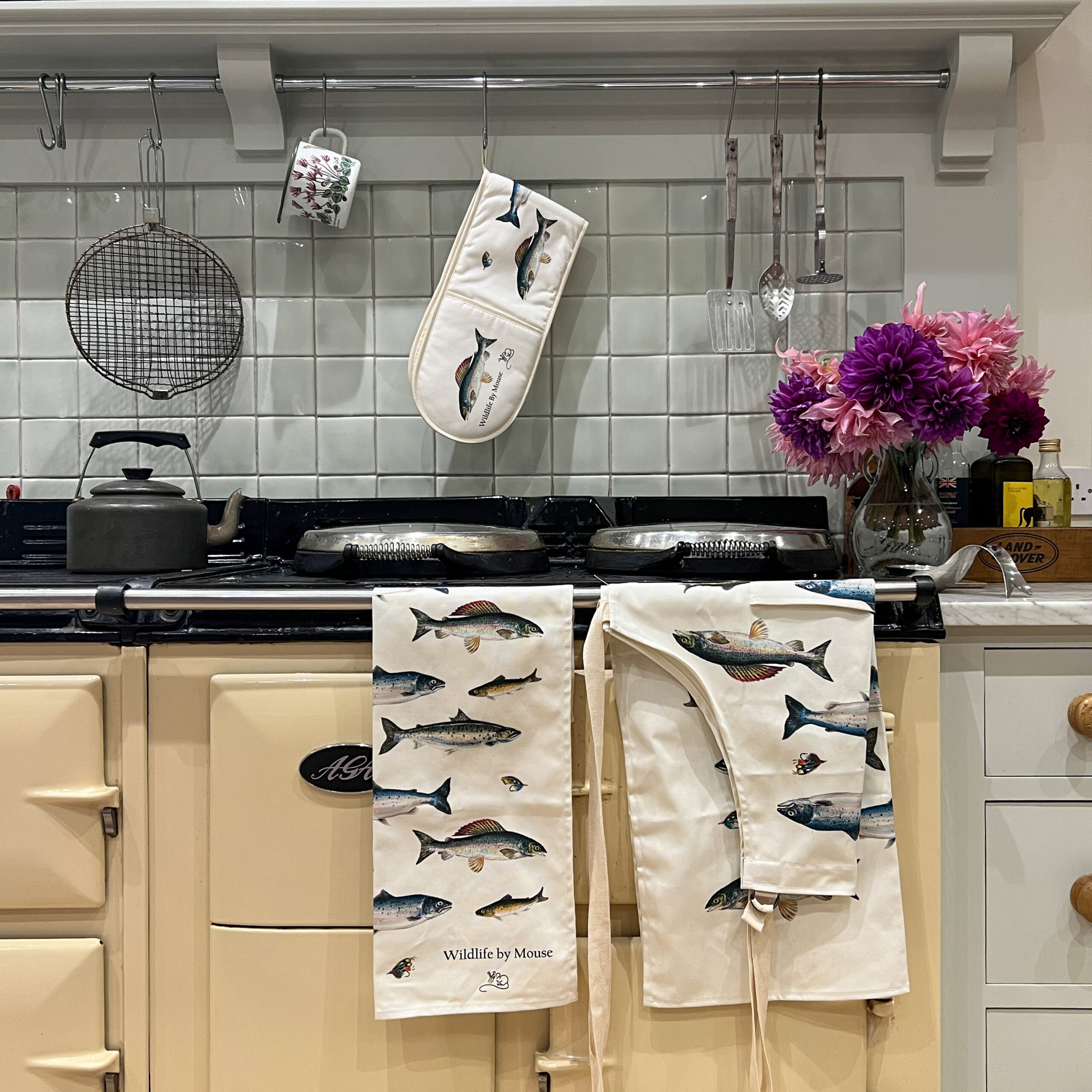 game fish oven gloves